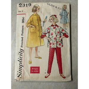 Vintage Simplicity Pattern #2319 Girls 2 Piece Lounging Pajama Robe Set Size 8